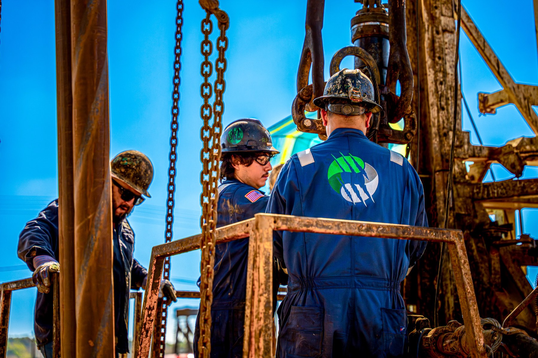Raptor crew working on the rig floor